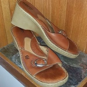 Born leather short wedge sandal